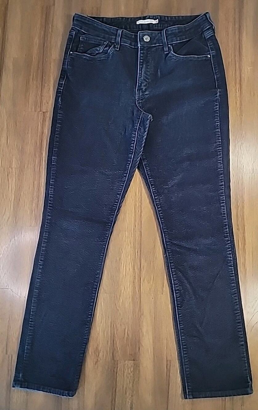 Levi’s Black Corduroy Skinny Ankle Jeans Women’s 30 Mid Rise EUC